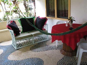Niu Ohana Garden Boracay Hotel 3*